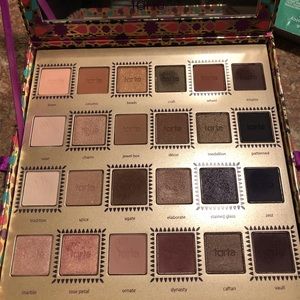 Tarteist Trove Collector's Set